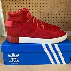 Adidas tubular invader